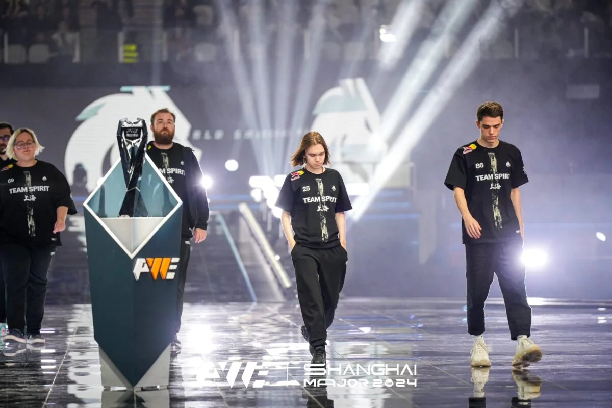 Leia mais sobre o artigo Team Spirit é a Campeã do CS2 Major Shanghai 2024